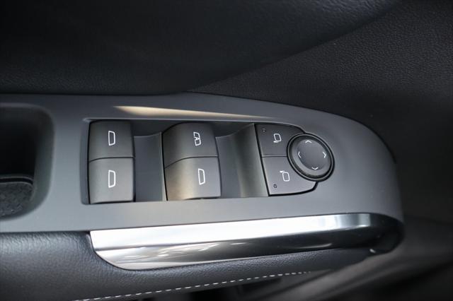 new 2025 Chevrolet Traverse car, priced at $44,195