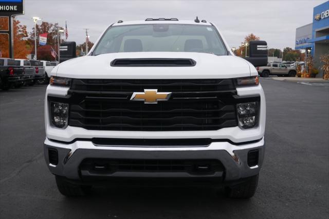 new 2025 Chevrolet Silverado 3500 car, priced at $54,369