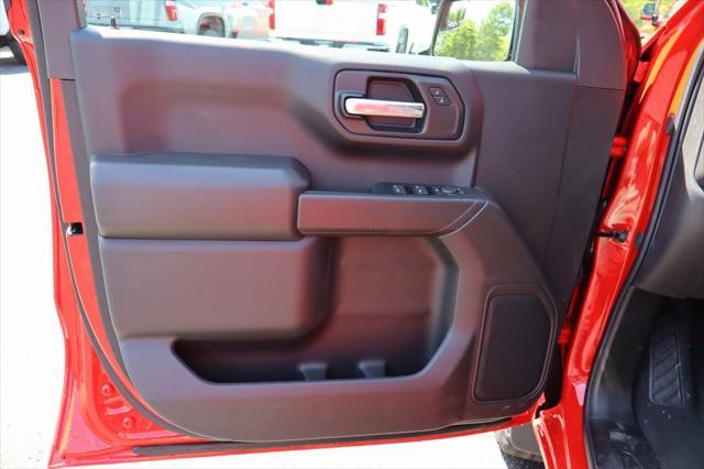 new 2025 Chevrolet Silverado 1500 car, priced at $45,694