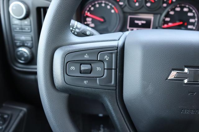 new 2025 Chevrolet Silverado 1500 car, priced at $45,694