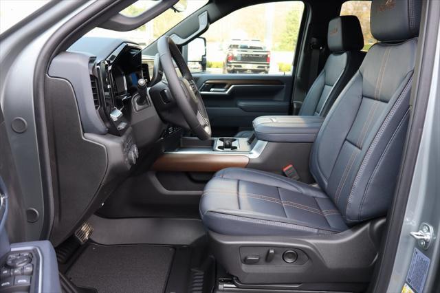 new 2025 Chevrolet Silverado 3500 car, priced at $87,501