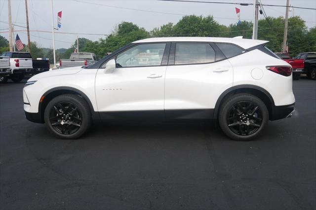 new 2025 Chevrolet Blazer car, priced at $38,574