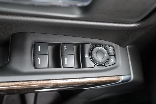 used 2022 Chevrolet Silverado 1500 car, priced at $45,900
