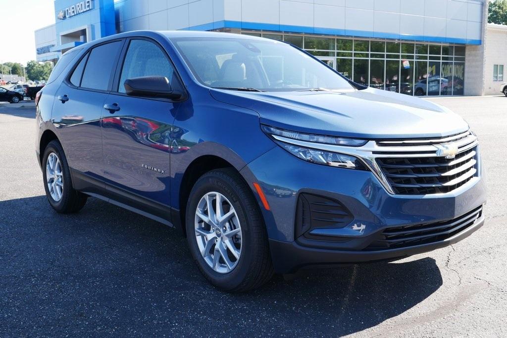 new 2024 Chevrolet Equinox car, priced at $28,039