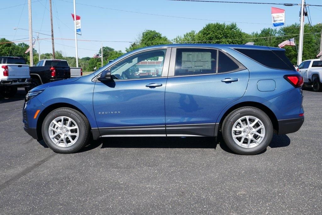 new 2024 Chevrolet Equinox car, priced at $28,039