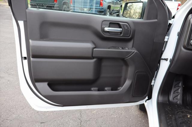 new 2025 Chevrolet Silverado 1500 car, priced at $39,981
