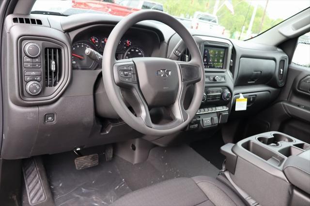 new 2025 Chevrolet Silverado 1500 car, priced at $45,694
