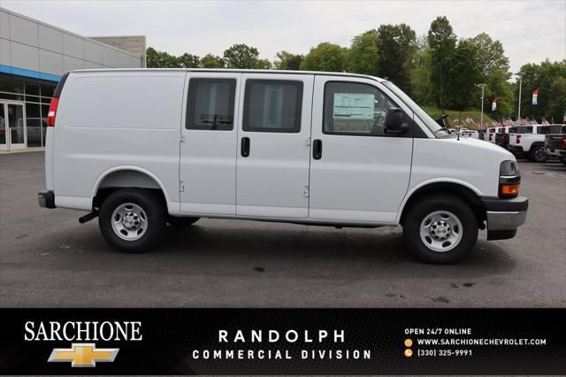 new 2025 Chevrolet Express 3500 car, priced at $51,015