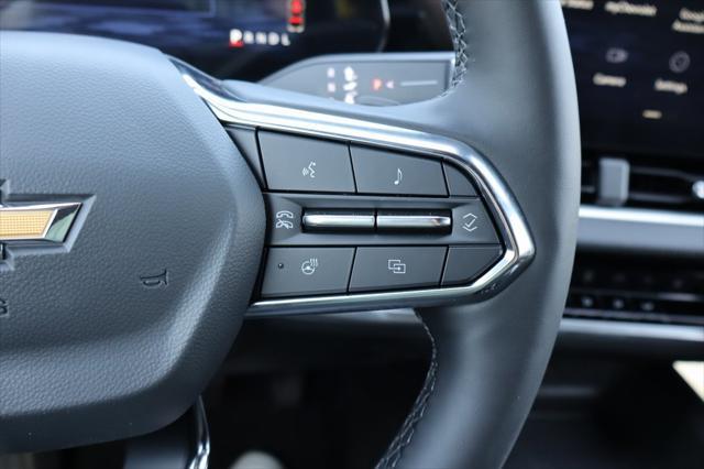 new 2026 Chevrolet Equinox car, priced at $31,995
