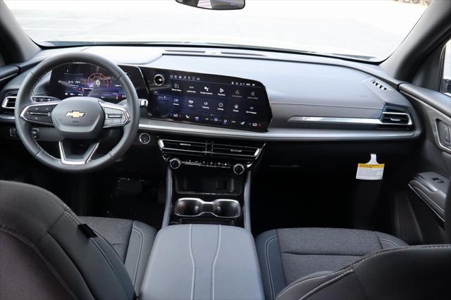 new 2025 Chevrolet Traverse car, priced at $44,695