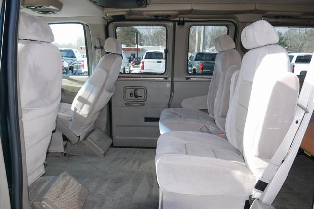 used 2004 Chevrolet Express 1500 car, priced at $14,900