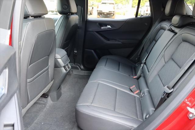 new 2026 Chevrolet Equinox car, priced at $33,901