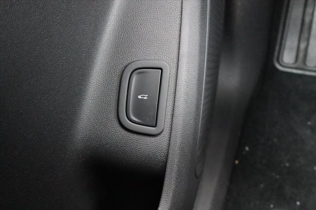 new 2025 Chevrolet Traverse car, priced at $47,980