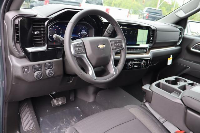 new 2025 Chevrolet Silverado 1500 car, priced at $45,693