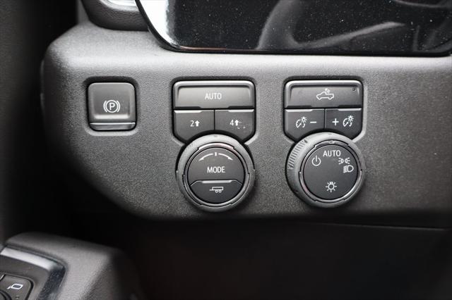 new 2025 Chevrolet Silverado 1500 car, priced at $45,693
