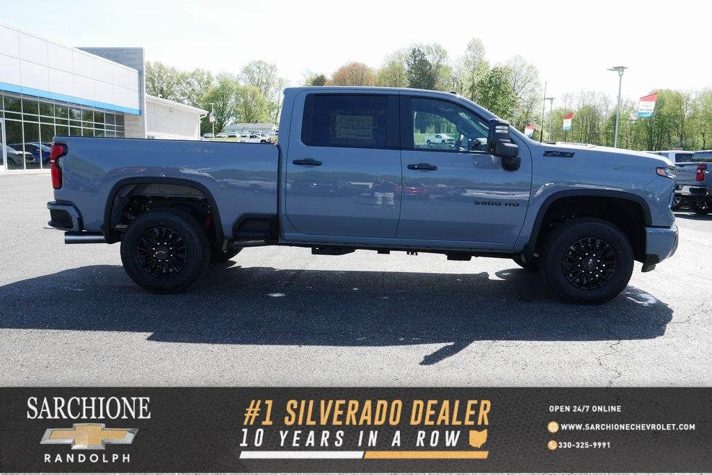 new 2024 Chevrolet Silverado 3500 car, priced at $74,010