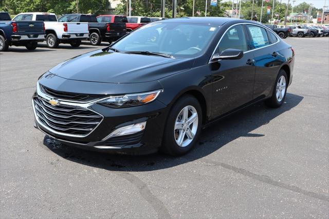 new 2025 Chevrolet Malibu car, priced at $25,203