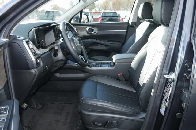 used 2022 Kia Sorento car, priced at $28,500