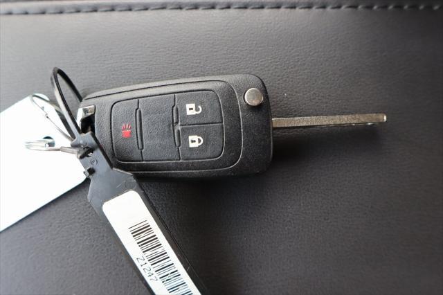 used 2016 Chevrolet Equinox car, priced at $10,900