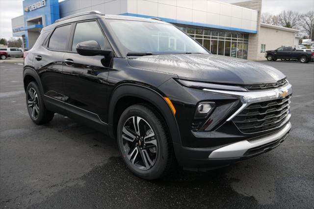 new 2025 Chevrolet TrailBlazer car, priced at $27,738