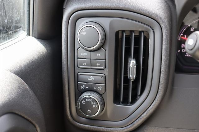 new 2025 Chevrolet Silverado 1500 car, priced at $45,694