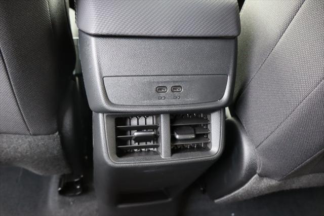new 2026 Chevrolet Equinox car, priced at $30,066