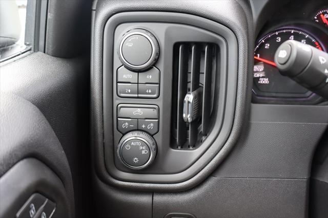 new 2025 Chevrolet Silverado 1500 car, priced at $45,962