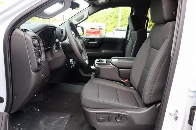 new 2025 Chevrolet Silverado 1500 car, priced at $45,962
