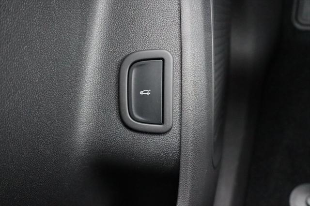 new 2025 Chevrolet Traverse car, priced at $51,295