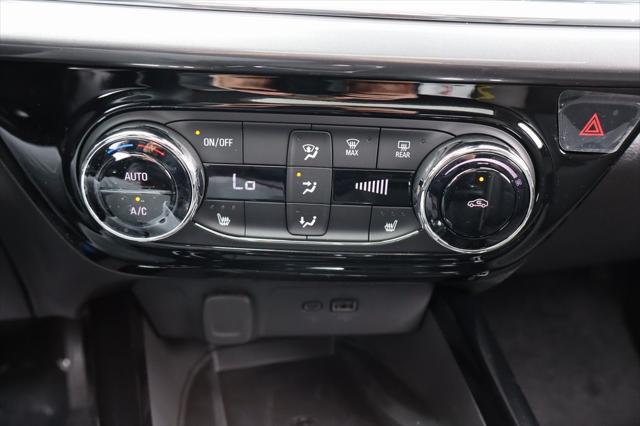 new 2025 Chevrolet Trax car, priced at $27,040