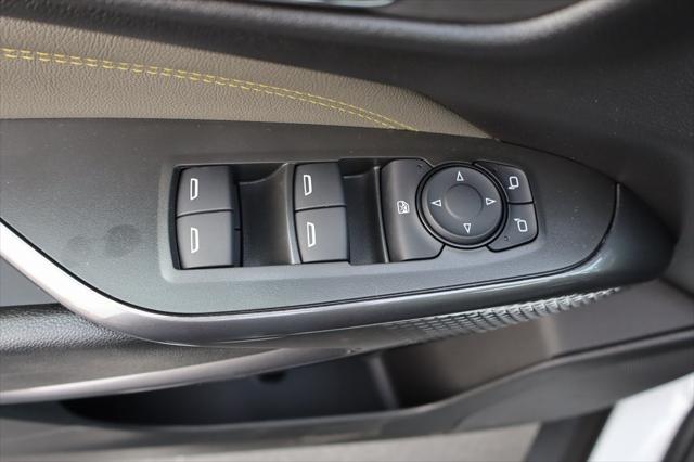 new 2025 Chevrolet Trax car, priced at $27,307