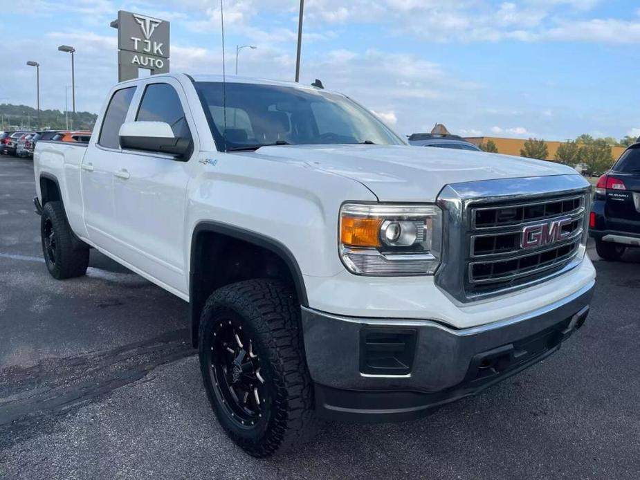 used 2014 GMC Sierra 1500 car, priced at $17,950