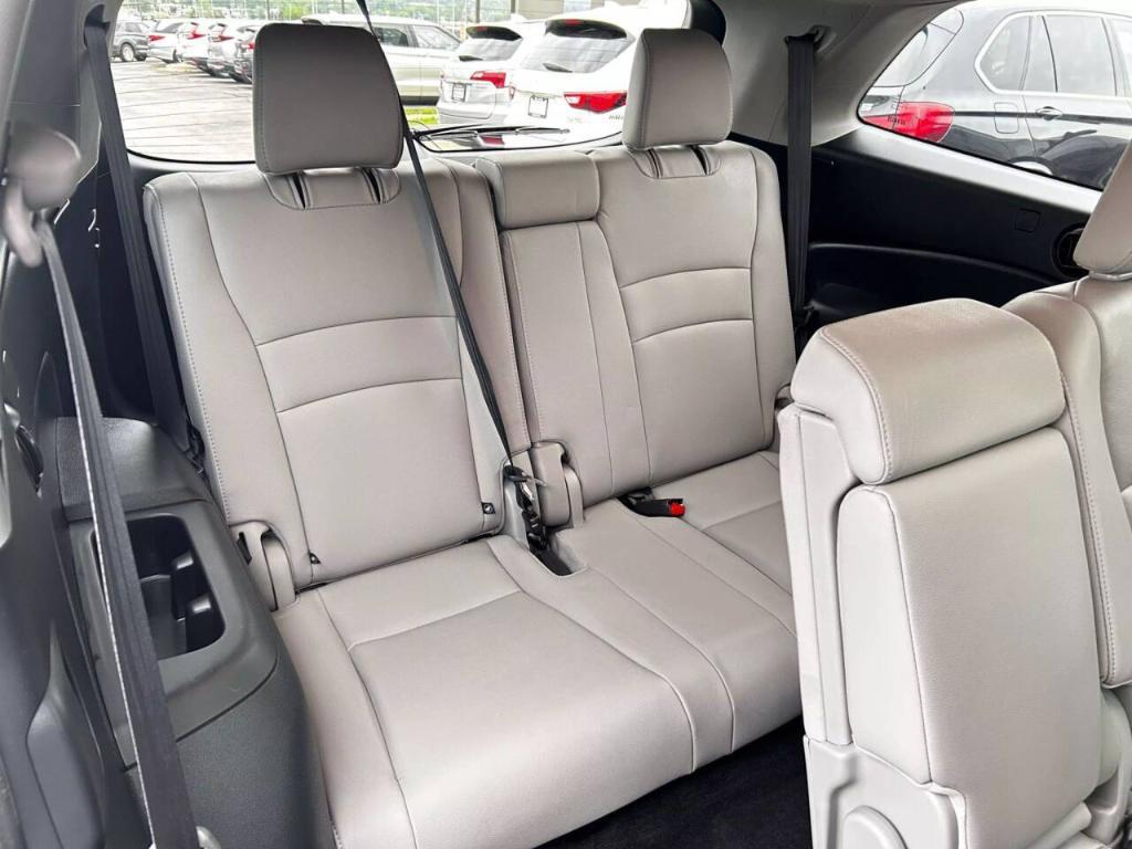 used 2022 Honda Pilot car, priced at $23,500