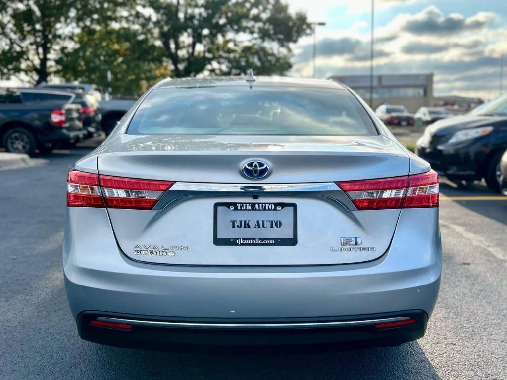 used 2015 Toyota Avalon Hybrid car, priced at $16,500