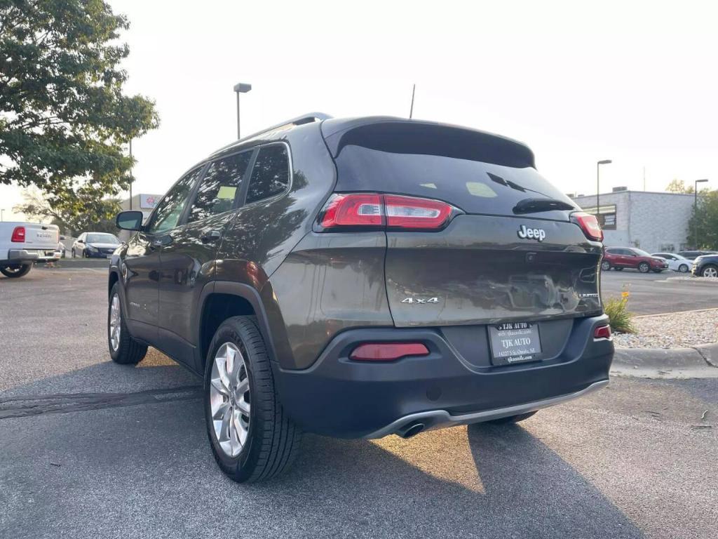 used 2016 Jeep Cherokee car, priced at $13,500