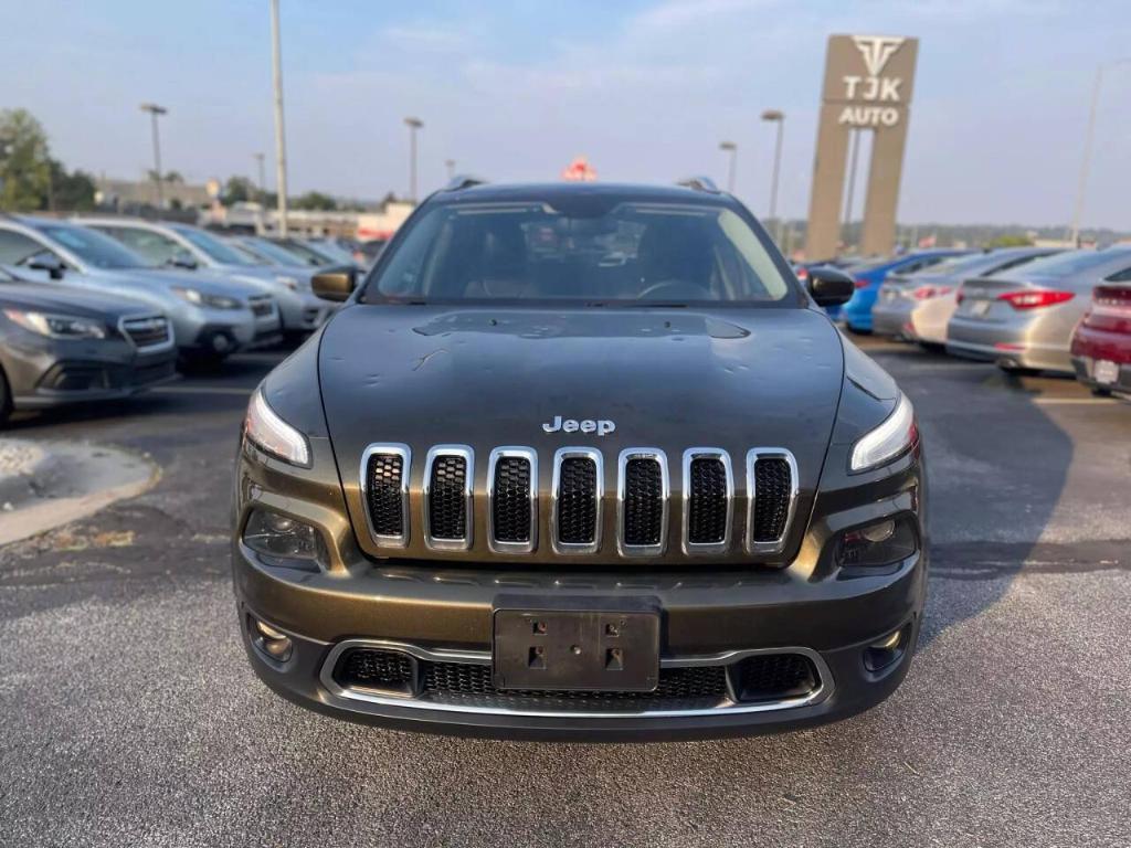 used 2016 Jeep Cherokee car, priced at $13,500