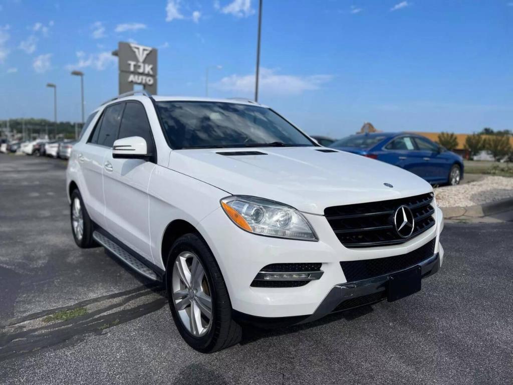 used 2015 Mercedes-Benz M-Class car, priced at $15,500