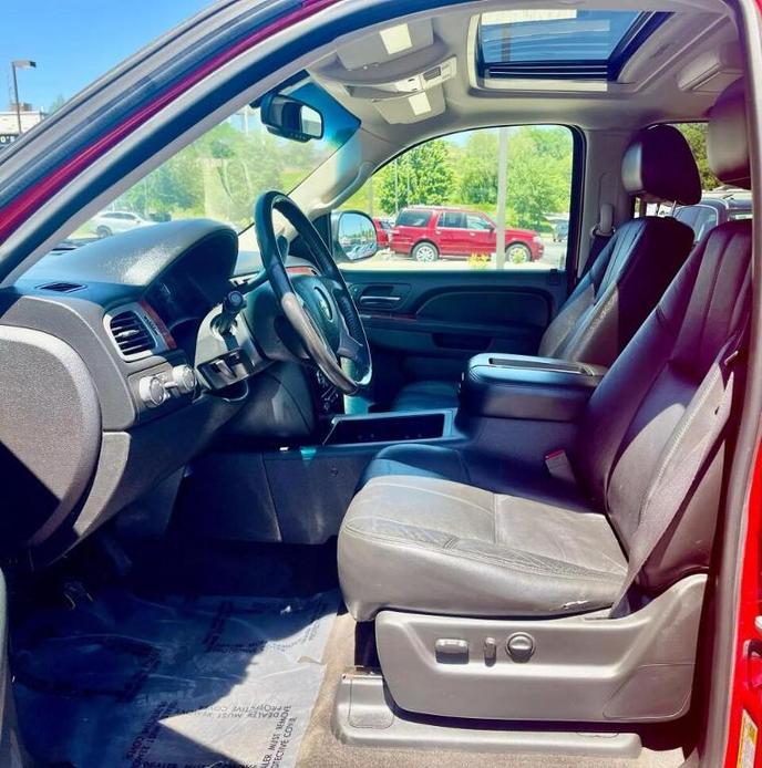 used 2012 Chevrolet Suburban car, priced at $9,950