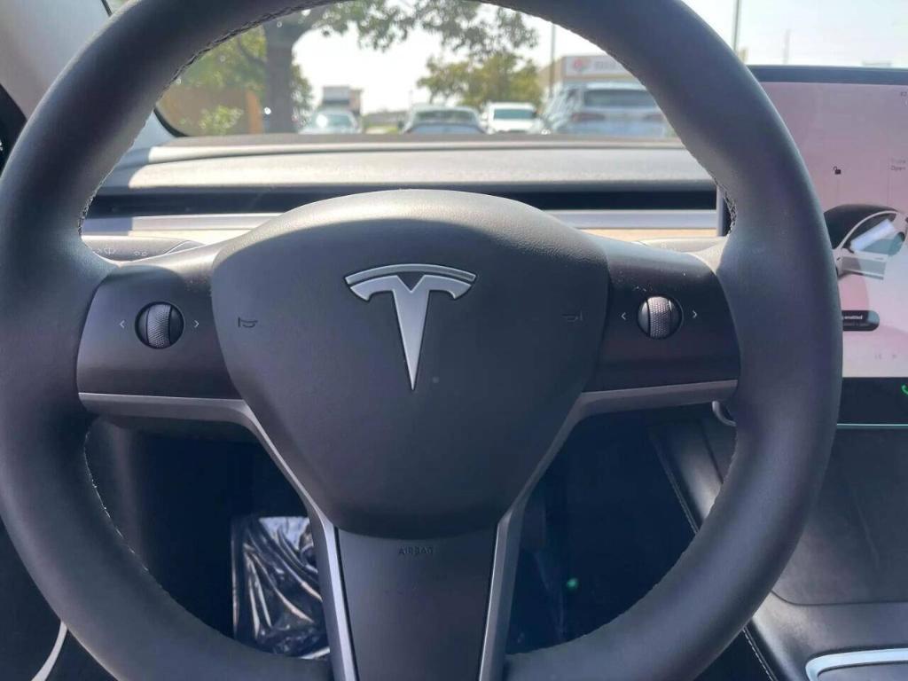 used 2021 Tesla Model 3 car, priced at $32,500