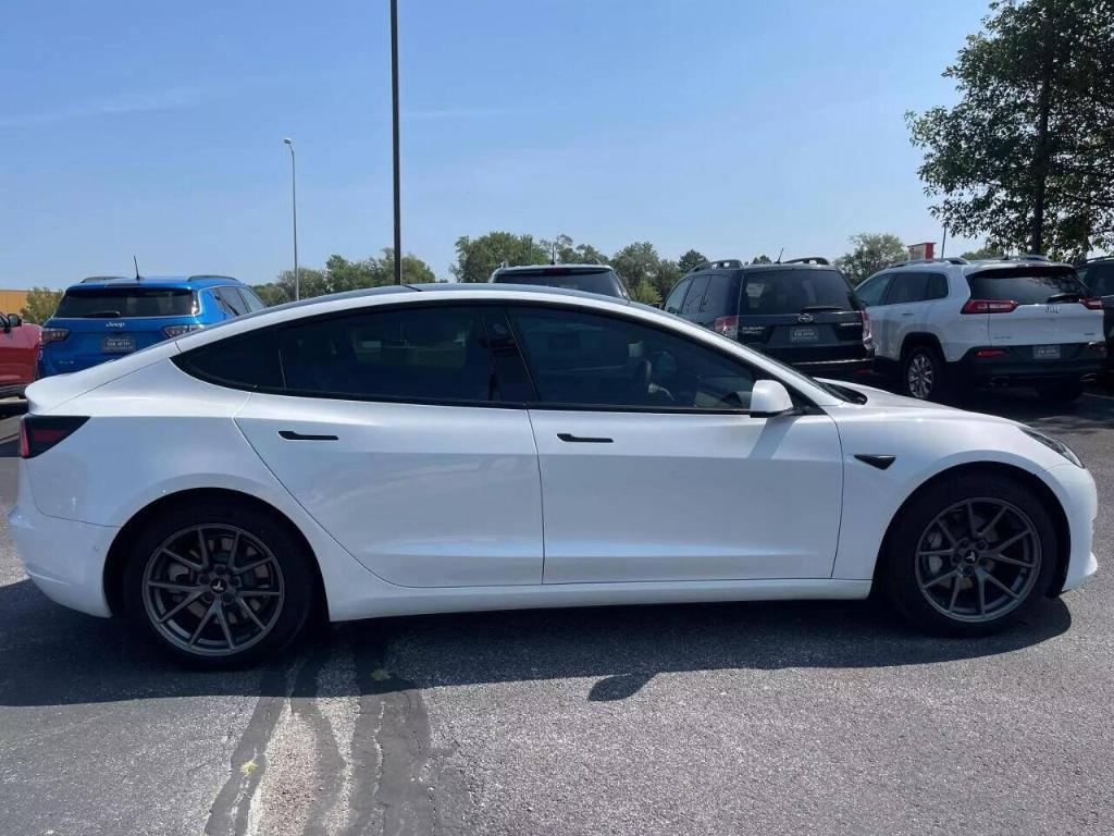 used 2021 Tesla Model 3 car, priced at $32,500