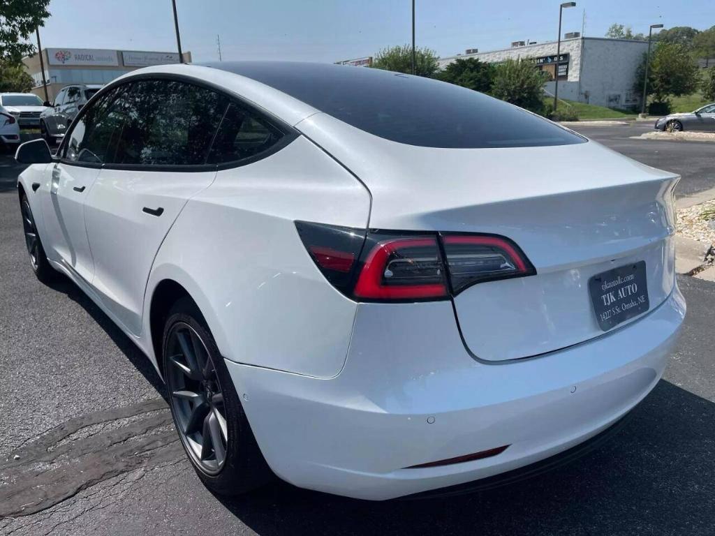 used 2021 Tesla Model 3 car, priced at $32,500