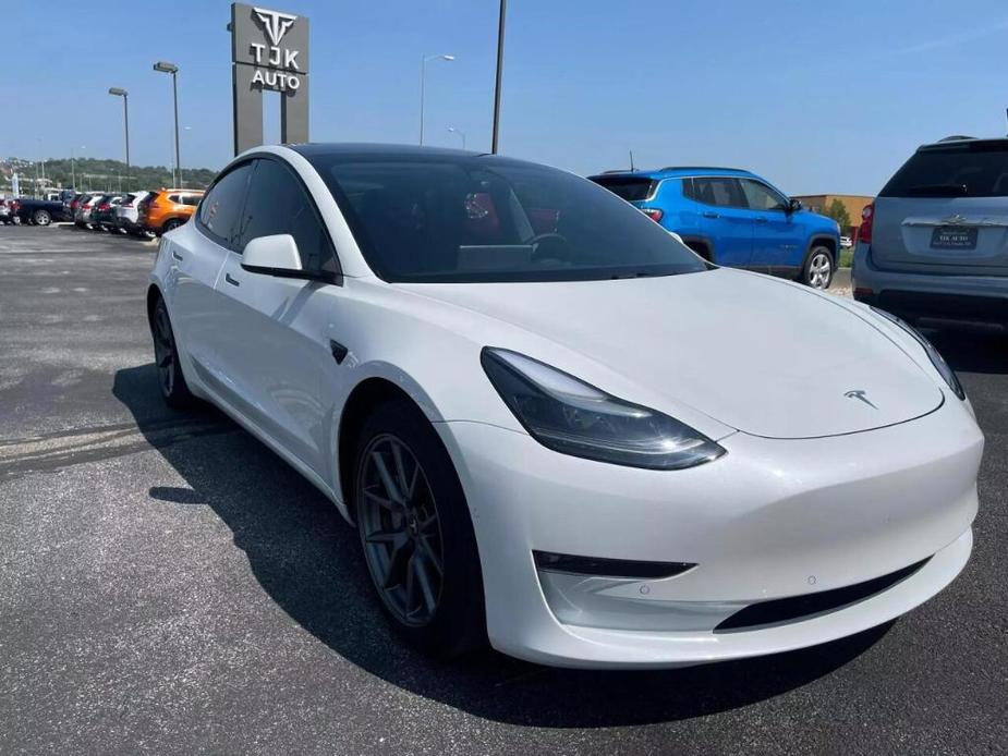 used 2021 Tesla Model 3 car, priced at $33,950