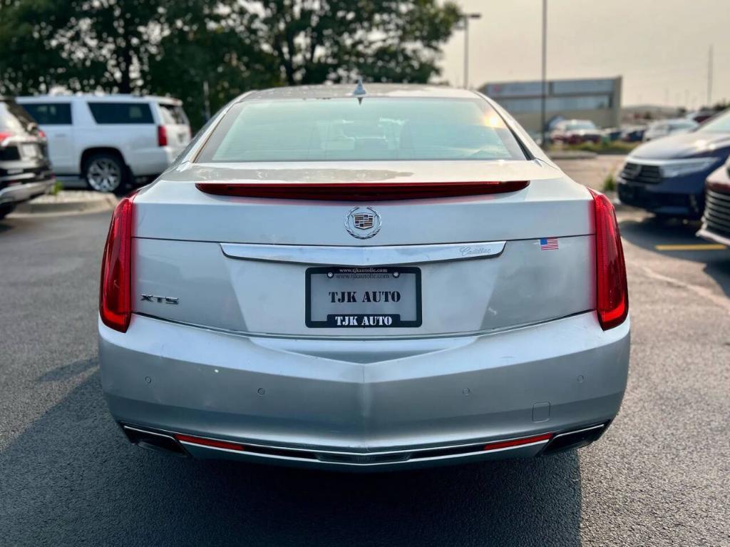 used 2013 Cadillac XTS car, priced at $13,500