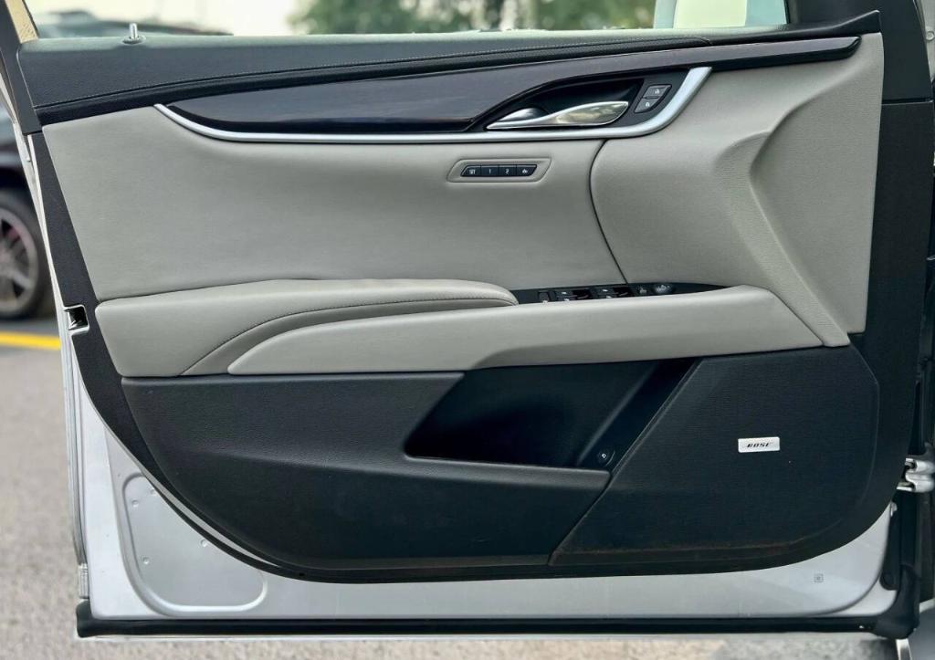 used 2013 Cadillac XTS car, priced at $13,500