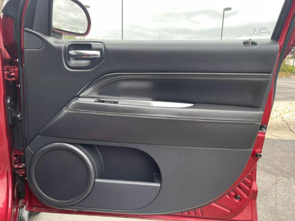 used 2015 Jeep Compass car, priced at $7,950
