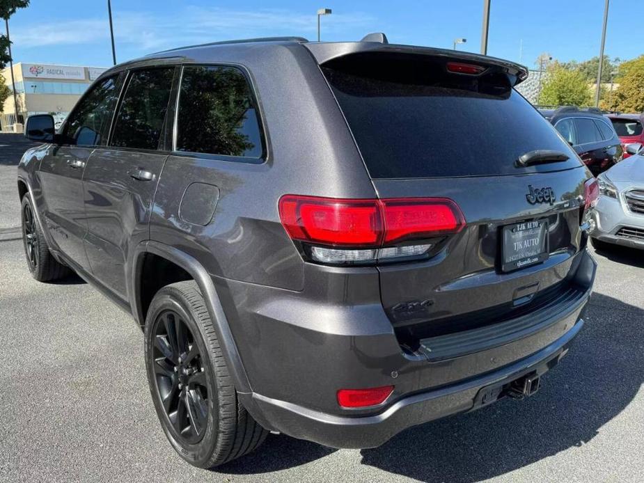 used 2018 Jeep Grand Cherokee car, priced at $15,950