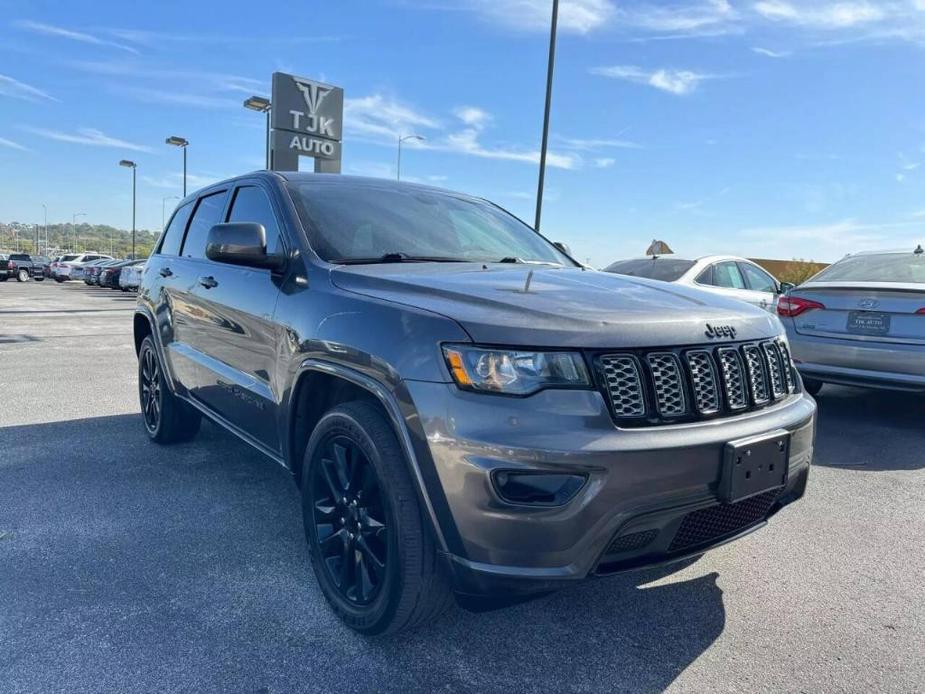 used 2018 Jeep Grand Cherokee car, priced at $15,950