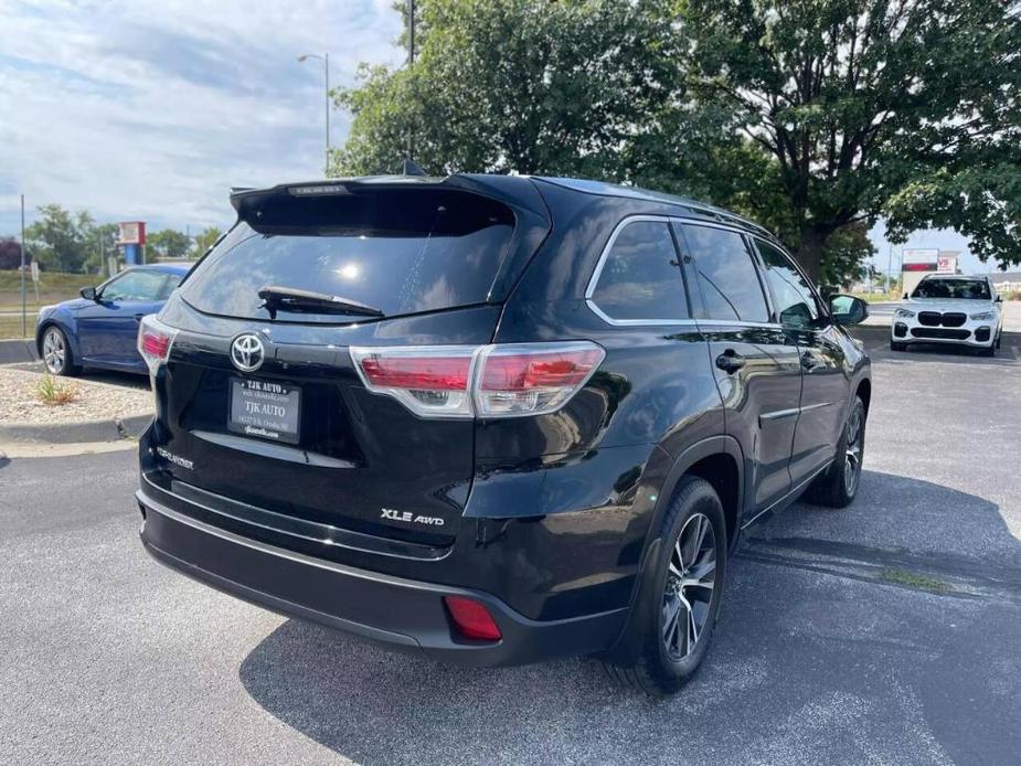 used 2016 Toyota Highlander car, priced at $20,999