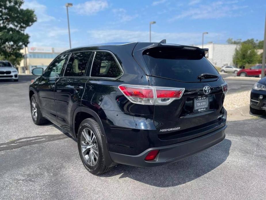 used 2016 Toyota Highlander car, priced at $20,999