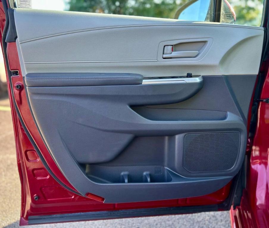 used 2022 Toyota Sienna car, priced at $32,500